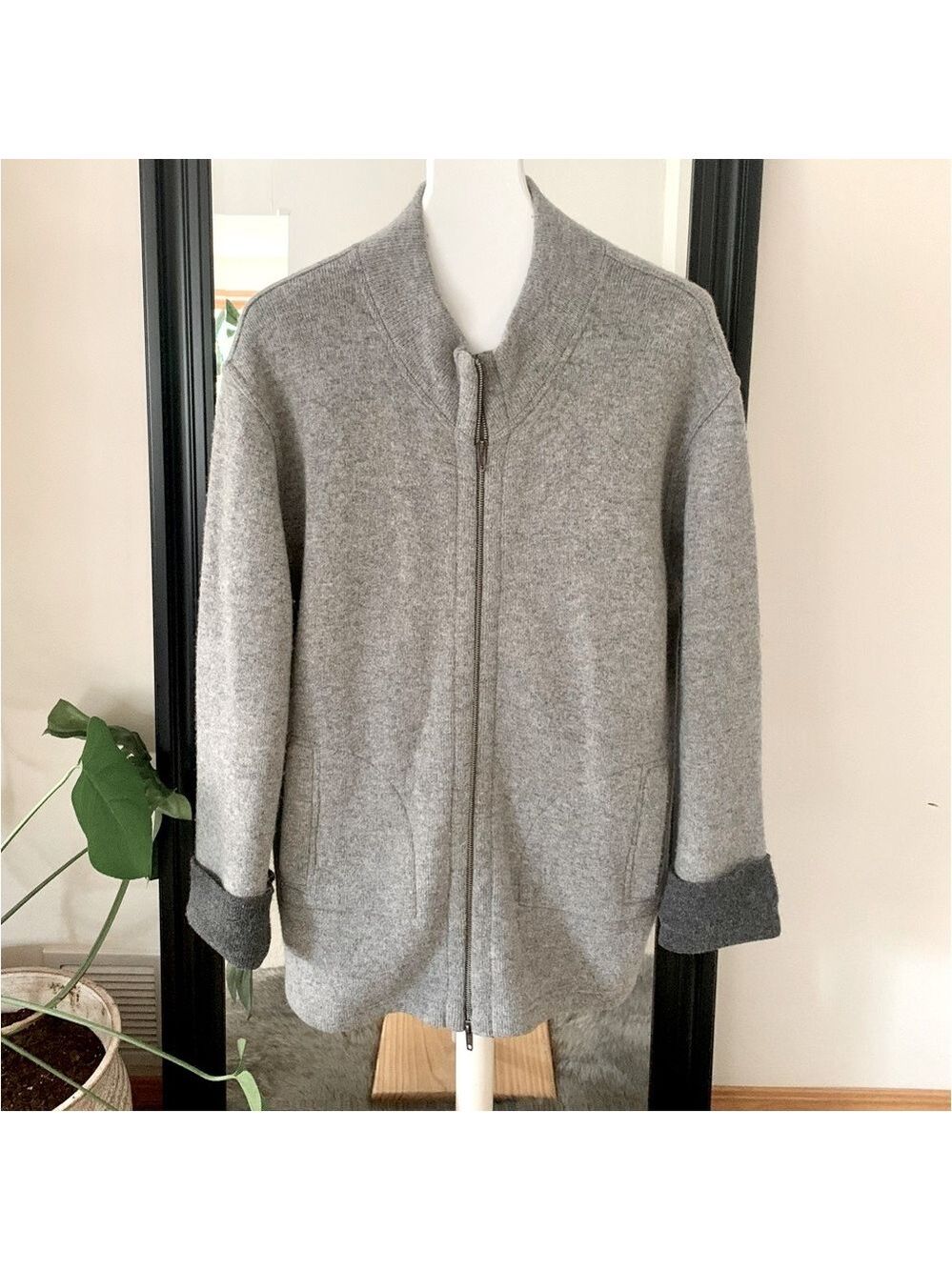 Gray Italian Wool Blend Annabel Tricot Long Sleeve Zip Down Cardigan Sweater